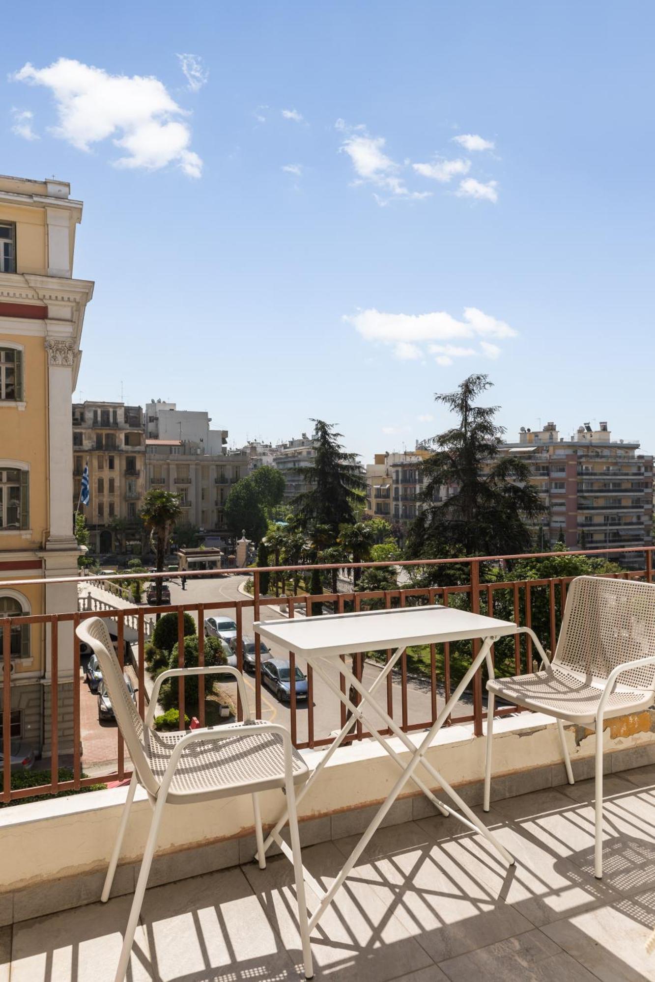 Liberty Apt By Halu! Apartments Солун Екстериор снимка
